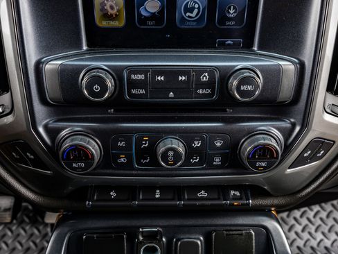 Used 2017 Chevrolet Silverado 1500 LTZ w/ Sport Package image 25