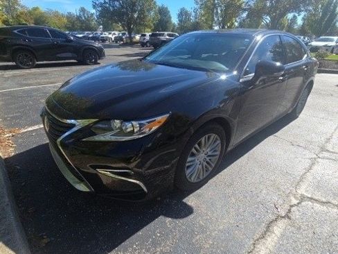 Used 2017 Lexus ES 350 image 2