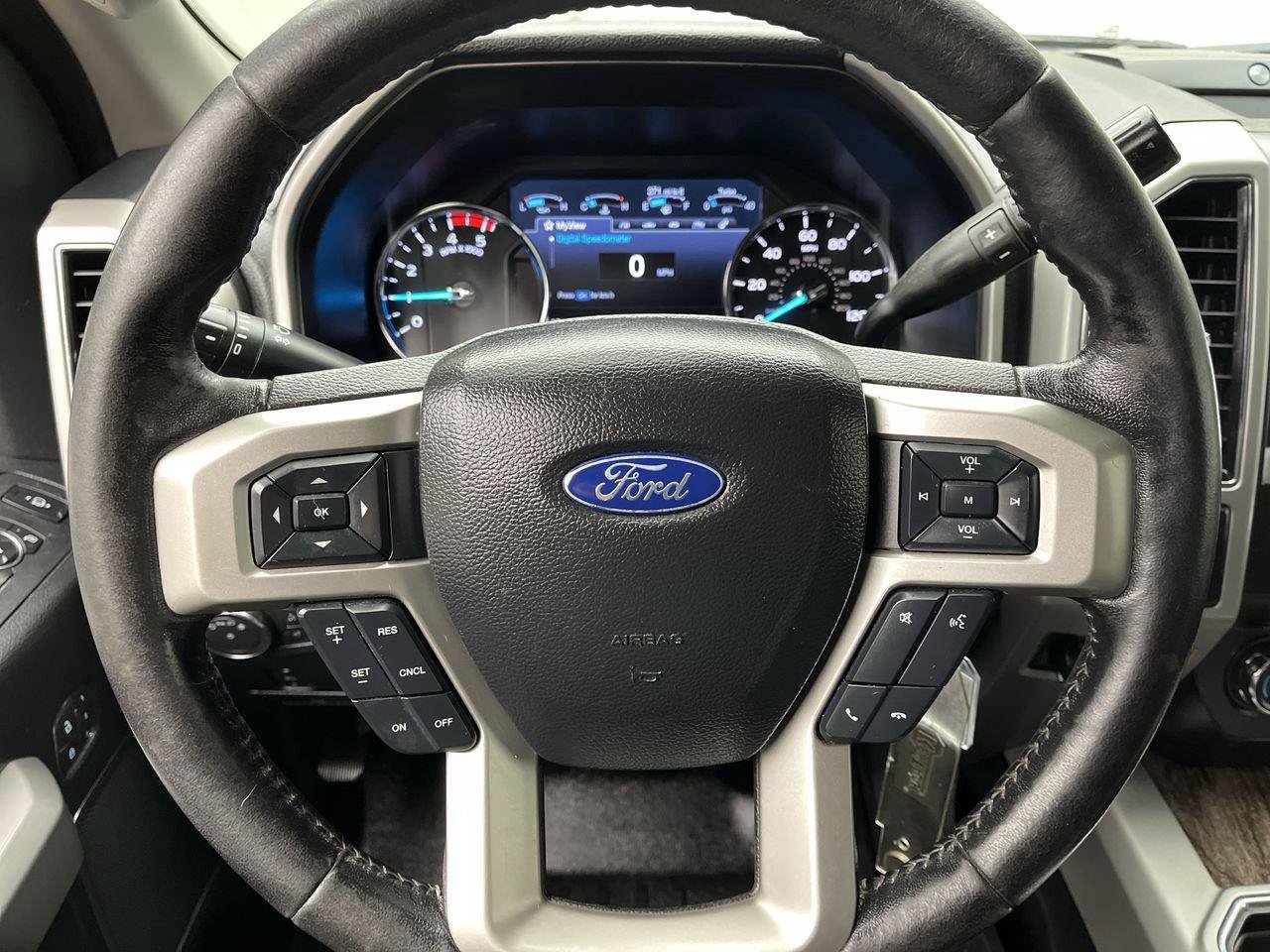 Used 2019 Ford F250 Lariat AWD/4WD image 16