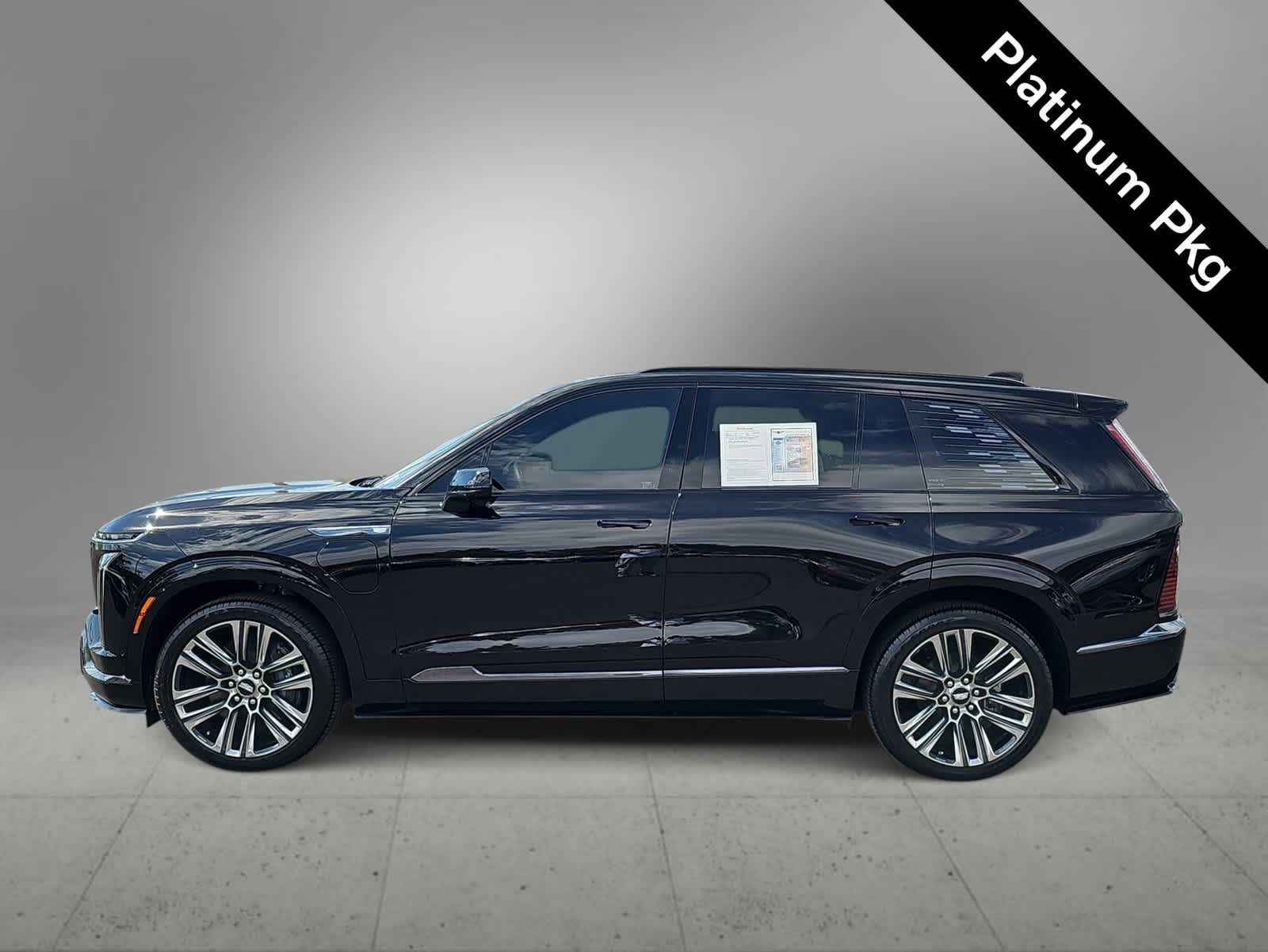 Used 2026 Cadillac Vistiq Platinum w/ LPO, Floor Liner Package AWD/4WD image 5