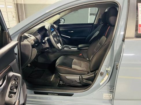 Used 2024 Nissan Sentra SR FWD image 22