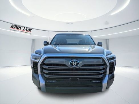 Used 2023 Toyota Tundra Limited image 7