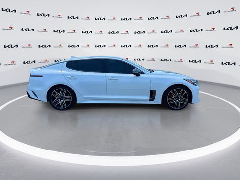 Certified 2023 Kia Stinger GT2 image 9