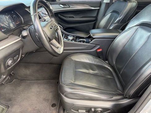 Used 2021 Jeep Grand Cherokee L Limited image 10