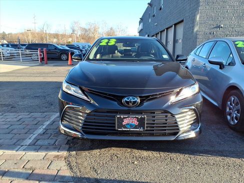 Certified 2023 Toyota Camry XLE image 2