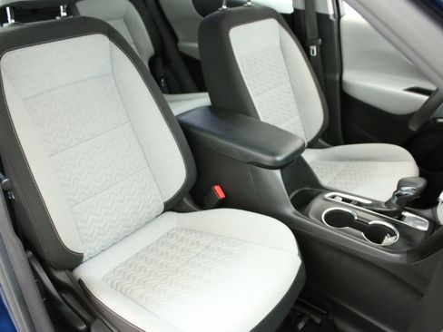 Used 2022 Chevrolet Equinox LS FWD image 24