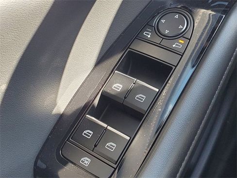 Used 2025 MAZDA MAZDA3 s Sport image 12