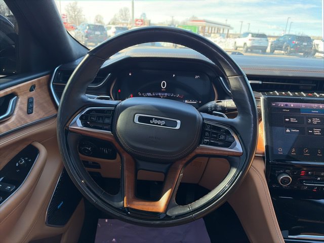 Used 2021 Jeep Grand Cherokee L Summit AWD/4WD image 15