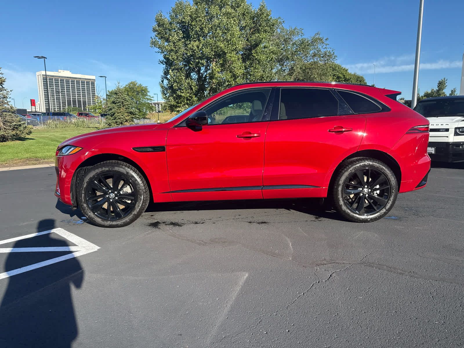 Used 2026 Jaguar F-PACE R-Dynamic S AWD/4WD image 2