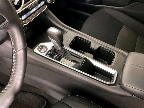 Used 2024 Nissan Sentra SV w/ All-Weather Package FWD image 18