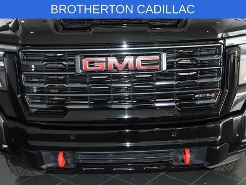 Used 2024 GMC Sierra 2500 AT4 w/ AT4 Premium Plus Package AWD/4WD image 13