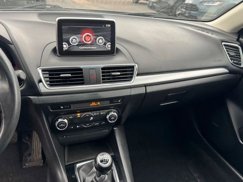 Used 2015 MAZDA MAZDA3 s Grand Touring image 36