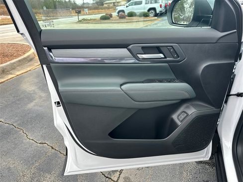 New 2026 GMC Terrain AT4 image 11