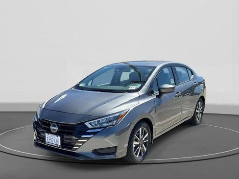 Used 2025 Nissan Versa SV w/ Trunk Package FWD image 1