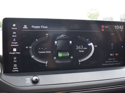 Used 2024 Honda Accord Touring image 11