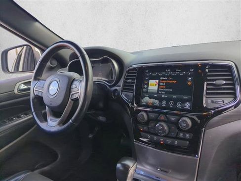 Used 2020 Jeep Grand Cherokee Altitude image 26