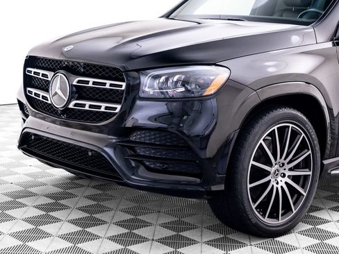 Used 2022 Mercedes-Benz GLS 450 4MATIC w/ AMG Line Exterior image 38