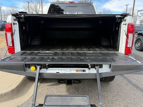 Used 2022 Ford F350 Lariat w/ Tremor Off-Road Package image 21