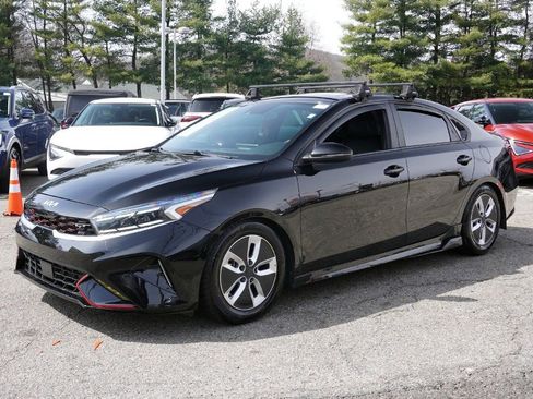 Used 2022 Kia Forte GT w/ GT2 Package FWD image 9