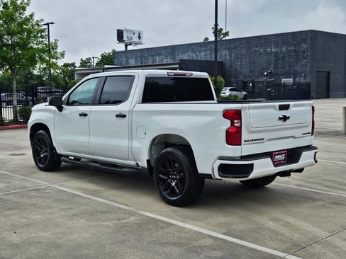 Used 2025 Chevrolet Silverado 1500 Custom w/ Turbomax Blackout Package RWD image 7