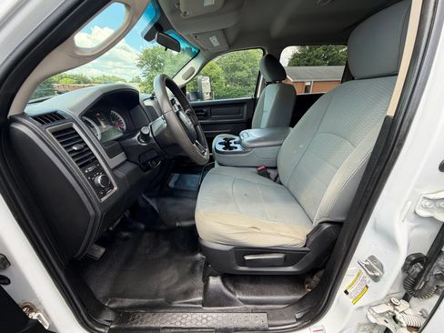 Used 2013 RAM 4500 Tradesman w/ Chrome Appearance Group AWD/4WD image 15