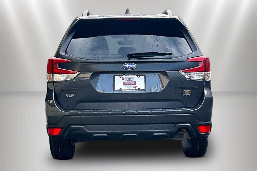 Used 2023 Subaru Forester Wilderness AWD/4WD image 6