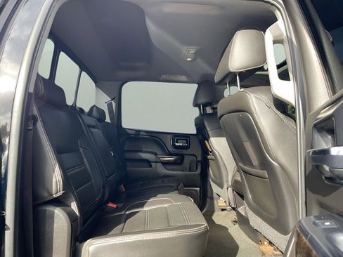 Used 2015 GMC Sierra 2500 Denali image 16