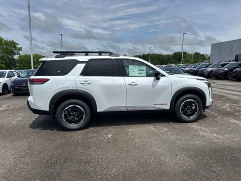 New 2026 Nissan Pathfinder Rock Creek AWD/4WD image 3