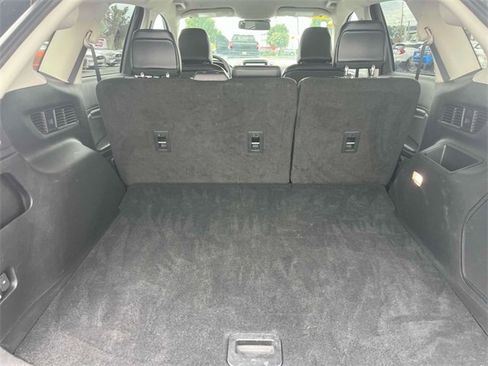 Used 2024 Ford Edge Titanium image 19