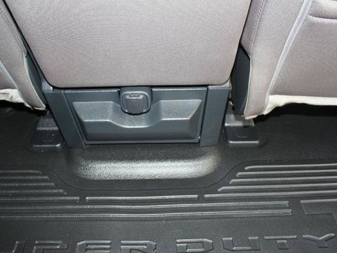 Used 2022 Ford F250 XLT RWD image 21