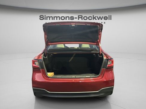 Used 2022 Subaru Legacy Limited image 8