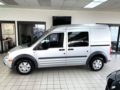 Used 2012 Ford Transit Connect XLT FWD image 2