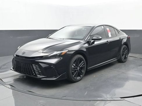 New 2026 Toyota Camry Hybrid FWD image 22