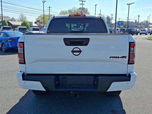 Certified 2024 Nissan Frontier PRO-4X w/ Pro Convenience Package AWD/4WD image 6