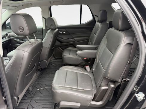 Used 2020 Chevrolet Traverse RS w/ LPO, Floor Liner Package AWD/4WD image 24