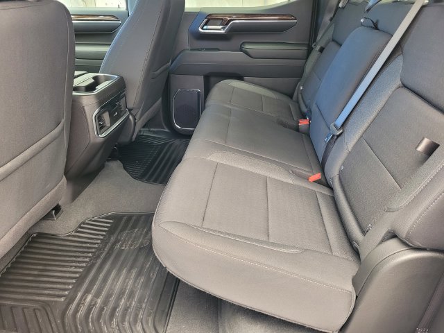 Used 2024 GMC Sierra 1500 Elevation w/ X31 Off-Road Package AWD/4WD image 18