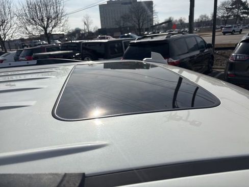 Used 2015 GMC Yukon Denali w/ Open Road Package image 12