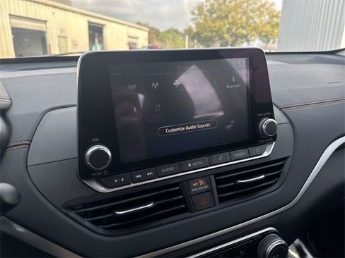 Used 2021 Nissan Altima 2.0 SR image 19