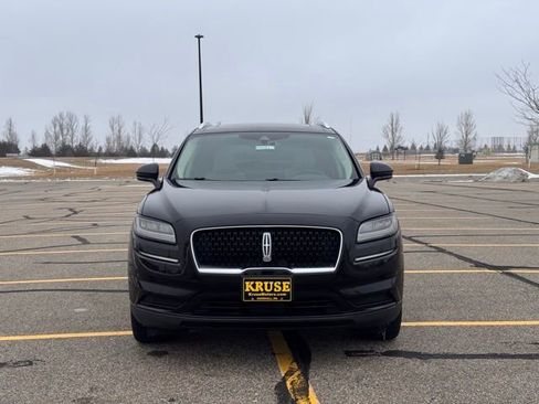 Used 2023 Lincoln Nautilus Reserve w/ Monochromatic Package image 38