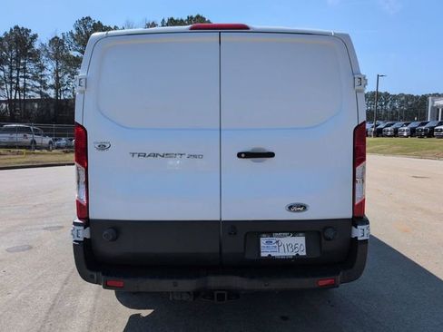 Used 2018 Ford Transit 250 148 Low Roof image 6
