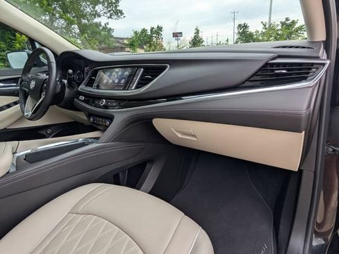 Used 2024 Buick Enclave Avenir w/ Avenir Technology Package FWD image 29