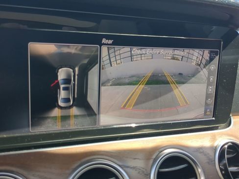 Used 2019 Mercedes-Benz E 300 image 7