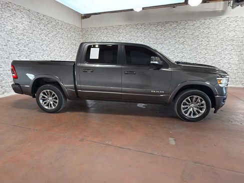Used 2022 RAM 1500 Laramie w/ Sport Appearance Package AWD/4WD image 8