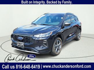 Used 2023 Ford Escape ST-Line AWD/4WD video 1