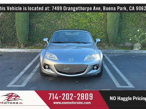 Used 2013 MAZDA MX-5 Miata Sport image 4