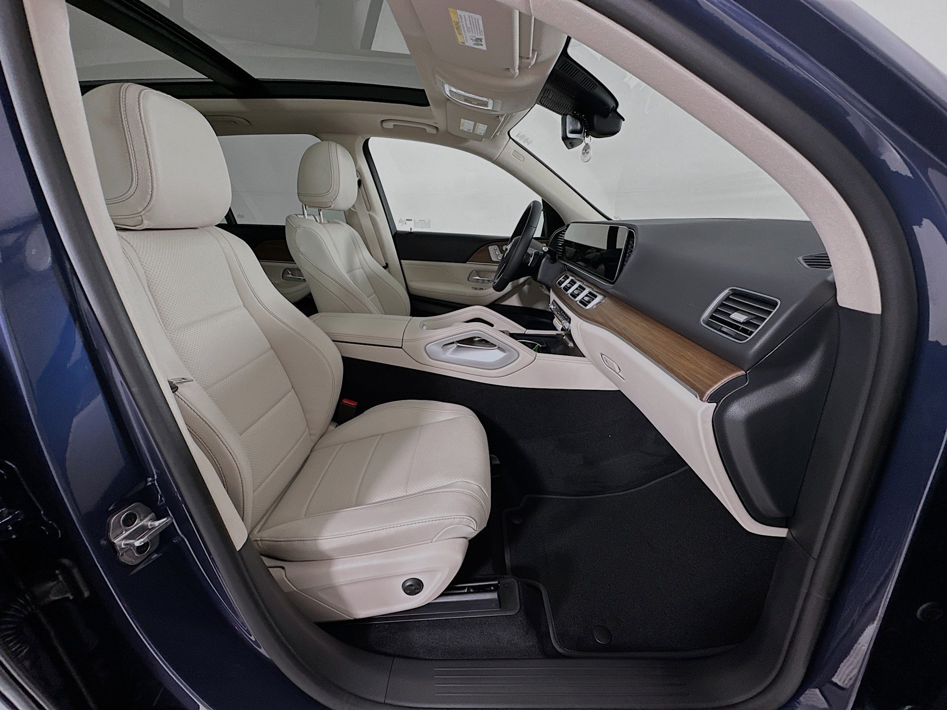 New 2026 Mercedes-Benz GLE 450 4MATIC image 31