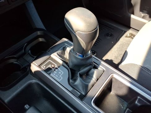 Used 2023 Toyota Tacoma TRD Sport AWD/4WD image 20
