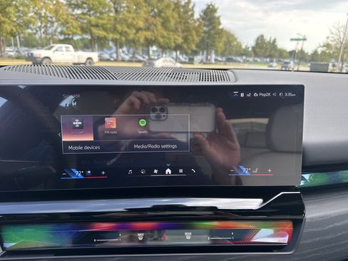 New 2026 BMW i5 eDrive40 image 14