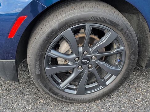 Used 2022 Chevrolet Equinox RS w/ RS Leather Package image 12