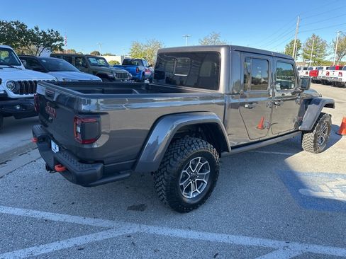 New 2025 Jeep Gladiator Mojave image 27